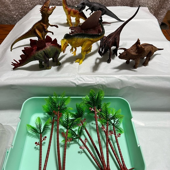 13PCS  Dinosaur Figures Toys for Kids - Picture 5 of 6